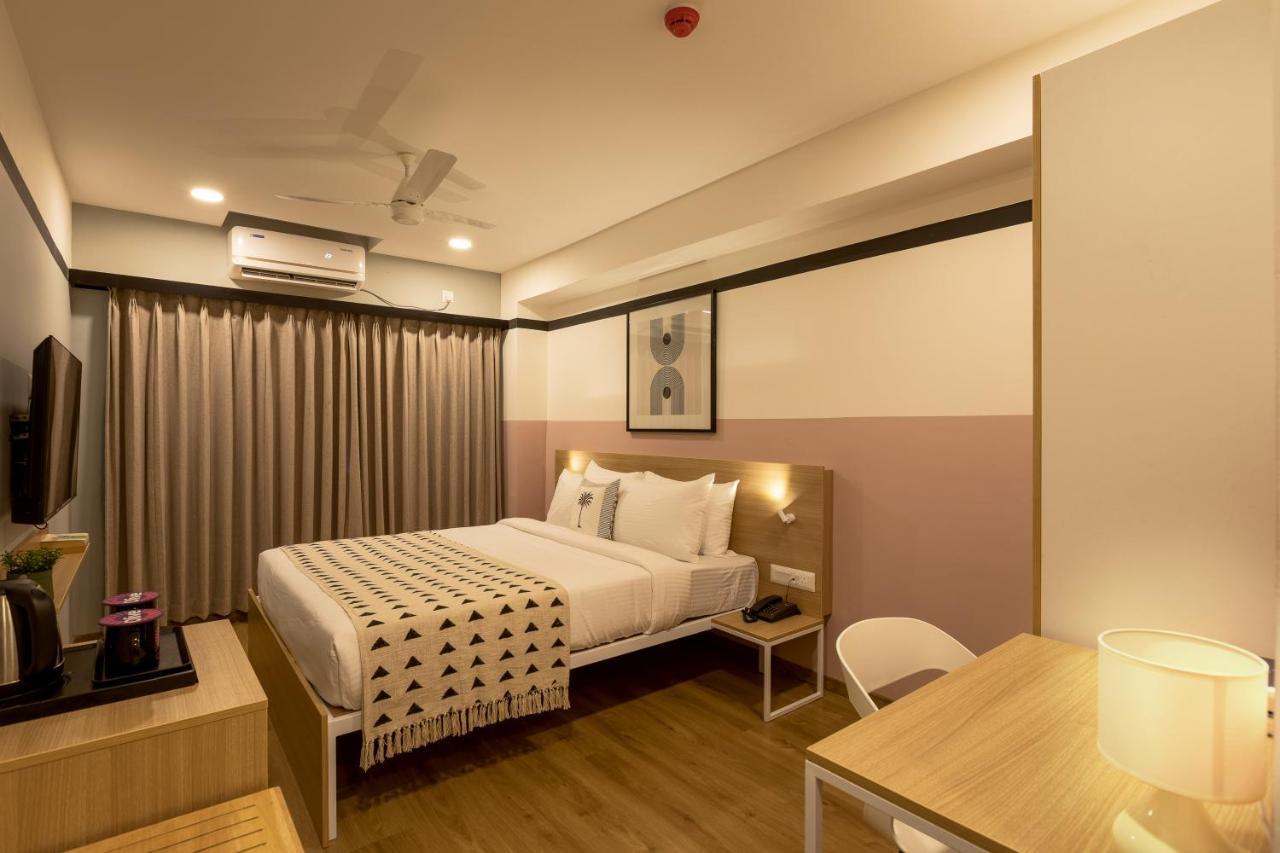 Olive Hotel Indiranagar 100Ft Road By Embassy Group Бангалор Екстериор снимка