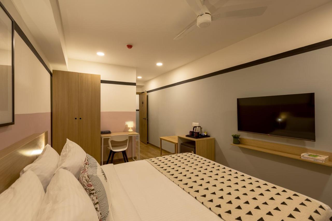 Olive Hotel Indiranagar 100Ft Road By Embassy Group Бангалор Екстериор снимка